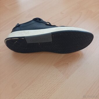 Chlapecké tenisky Adidas vel. US 9 - 4