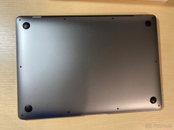 MacBook Air M1 (16 GB / 512 GB / 8jádrové GPU) - 4