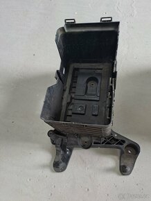 Držáky baterie Volkswagen/Škoda - 4