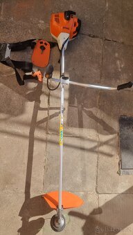 Křovinořez Stihl MS 240C - 4