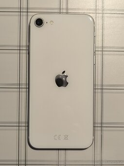 Apple iPhone SE 2022 - 128 GB Bílá + Příslušenství - 4