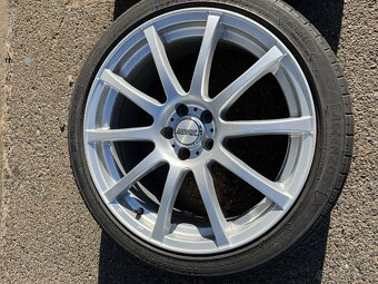 225/40 r18 - 4