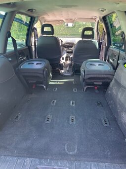 VW Sharan 1.9tdi 85kw automat - 4