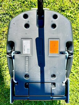 Autosedačka vajicko Cybex Aton 5 + základna - 4