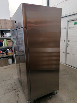 Dvoudvéřová lednice Maxima 1200l - 4