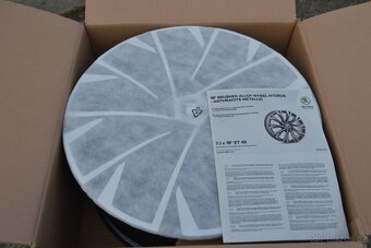 4ks NOVÉ orig.alu disky R18 Škoda Karoq/Seat Ateca, 5x112 - 4