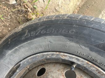 Pneu s rafky Iveco Daily 16h2x6 1/2 j 235/65 r16c - 4