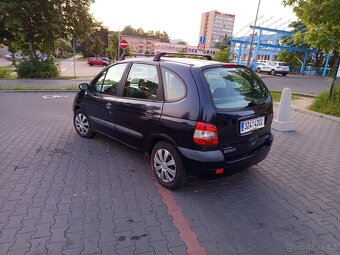 Renault Scenic - 4