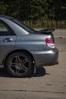 Subaru Impreza 2.0R - 4