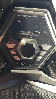 Bluetooth reproduktory s FM rádiem - 4