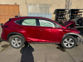 Lexus NX 300h 114 kW r.v. 2015 - 4