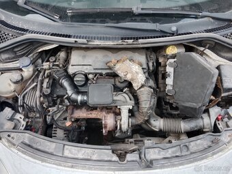 Peugeot 207 1.4 HDi 50 kW díly - 4