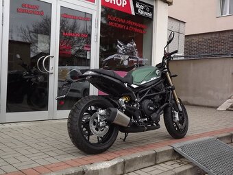 Benelli Leoncino 800 - 4