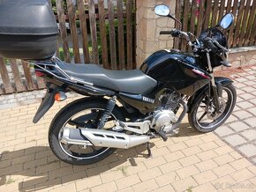 Yamaha YBR - 4