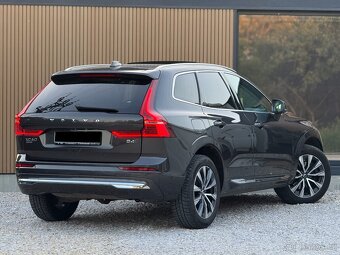 Volvo XC60 B4 mHEV Inscription AWD, Plna vybava, Masaz, Pano - 4