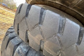 Kola na bagr 10.00-20, 8ks - 4