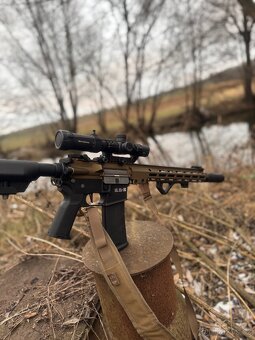 Prodám Airsoft Ar15 - 4