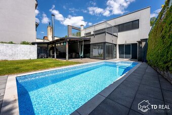 Prodej rodinný dům, 228 m2 - Brno - Líšeň, ev.č. 00949 - 4