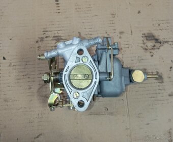 Karburátor Dacia 1300 po opravě - 4
