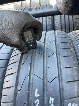 4ks Letní pneu Hankook 215/45 R17 - 4