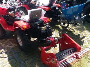 GLOBSS - mini zahradní traktor 4x4 - 4