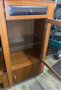 Obývací stěna + stoleček - 4