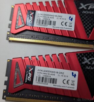 Paměti RAM DDR4 2x4 GB tj. 8GB 2400mhz cl16 - 4
