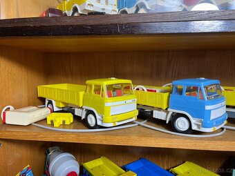 - SBÍRÁM STARÉ HRAČKY - - 4