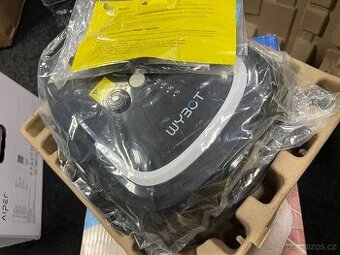 Bezdrátový robot na čištění bazénů Wybot A1 - 4