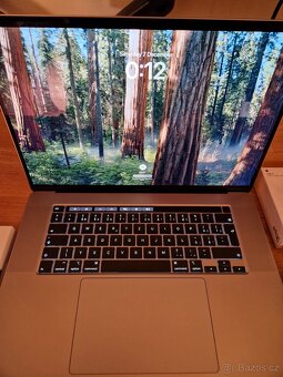 Apple MacBook Pro 15- i7/32GB/1TB - Nová Baterie a Příslušen - 4