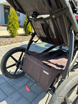 Thule Urban Glide 2 black + příslušenství - 4