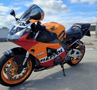 Honda CBR Fireblade 954 Repsol - 4