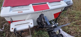 Loď SEA RAY, motor MERCRUISER s přívěsem RUSCHMEIER - 4