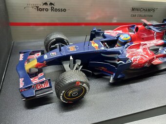 F1 TORO ROSSO STR3 2008 SEBASTIAN BOURDAIS MINICHAMPS 1:18 - 4