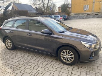 Hyundai i30 kombi;1,0;88kW;1.maj;ČR 198tis km - 4
