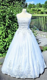 KRAJKOVÉ svatební šaty BRIDE - 4