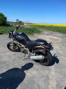 Ducati monster 600 - 4