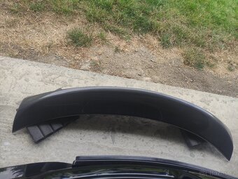 BMW e90 csl karbon spoiler kufr - 4
