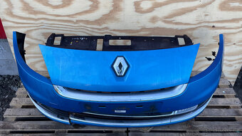 92.PŘEDNÍ NÁRAZNÍK RENAULT MEGANE III FACELIFT - 4