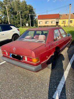 Rezervováno Mercedes 190e - 4