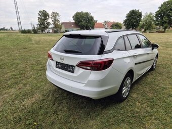 Prodám Opel Astra 1.6CDTI 100KW - AUTOMATATICKÁ PŘEVODOVKA - 4