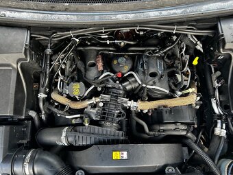 Land Rover Discovery 3 2,7tdv6 - 4