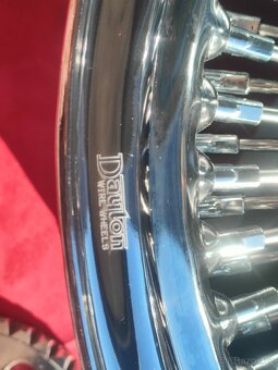 DAYTON Wire Wheels 16x8 originál US - 4