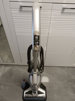 Tyčový vysavač - 4