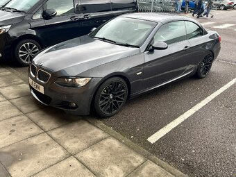 Prodam bmw e93 320i 125kw 2008 Mpaket 170.tis km  Km - 4