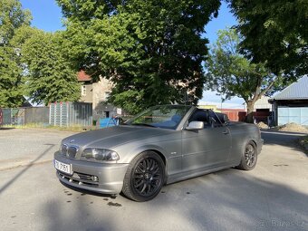 BMW E46 325i cabrio - 4