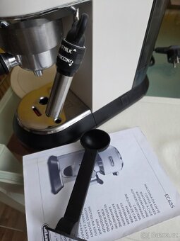 Kávovar De'Longhi Dedica Style EC 685 - 4