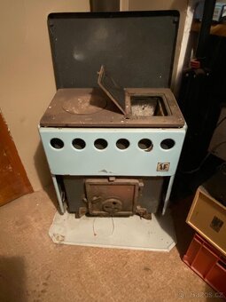 Kamna na tuhá paliva . - 4