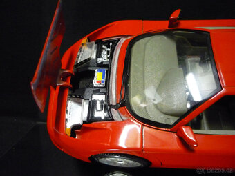 Bugatti EB110 červené Bburago 1/18 - 4