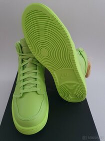 Nike Jordan 1 Retro Ajko Billie Eilish Ghost Green  WMNS - 4
